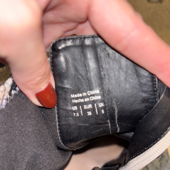 ALDO snake print booties - Picture 5 of 5